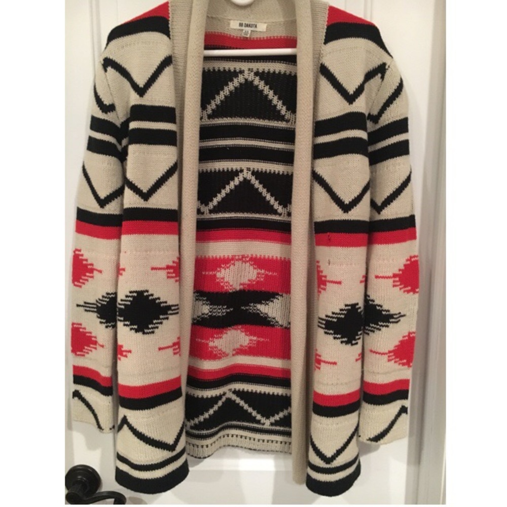BB Dakota Sweater